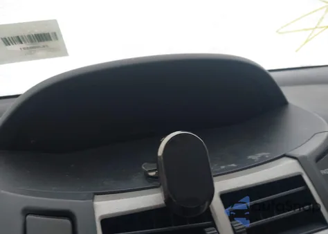 2011 Toyota Yaris z USA, uszkodzony, nr VIN JTDKT4K32B5335586